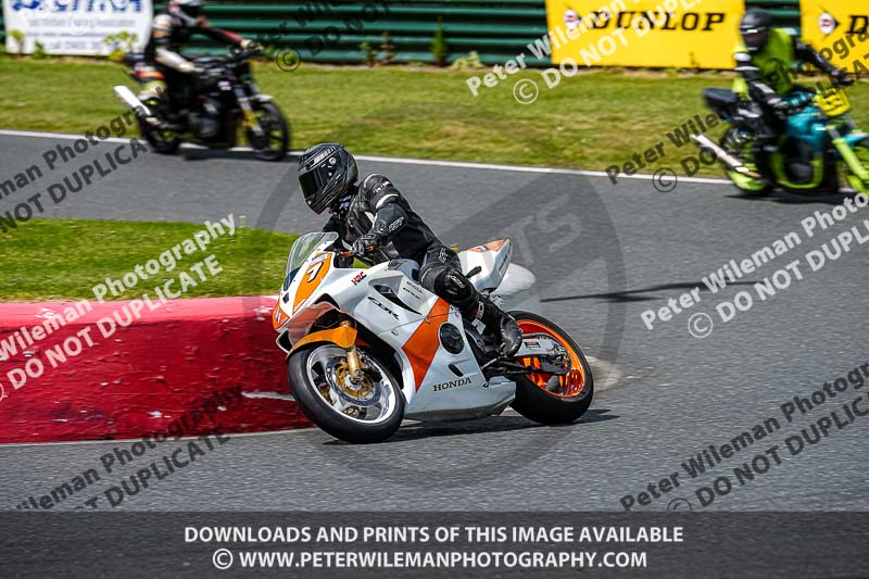 enduro digital images;event digital images;eventdigitalimages;mallory park;mallory park photographs;mallory park trackday;mallory park trackday photographs;no limits trackdays;peter wileman photography;racing digital images;trackday digital images;trackday photos